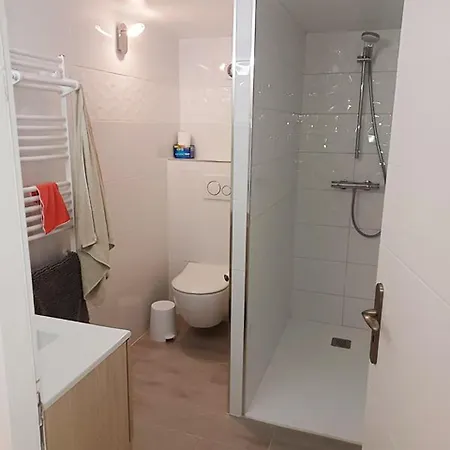 別荘 Maison Agay Avec Piscine Pres De La Plage