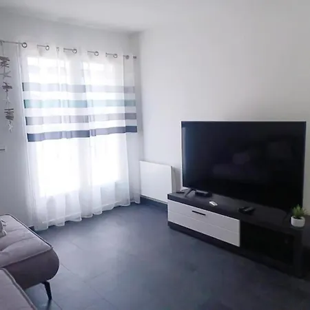 Maison Agay Avec Piscine Pres De La Plage 別荘 *